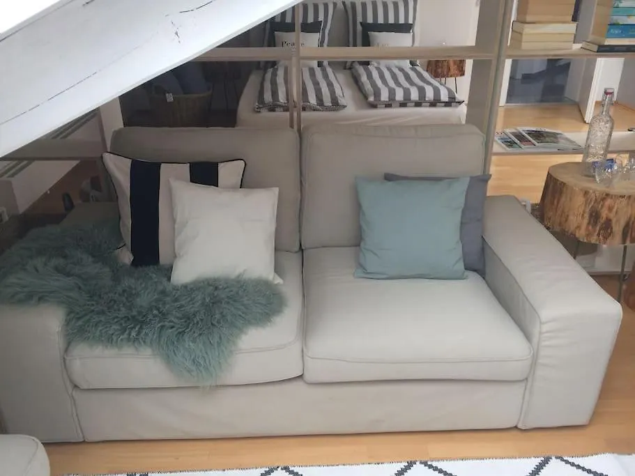 Chiemgau-Loft Zwischen Seenzauber Und Gipfelglueck Riedering Apartment