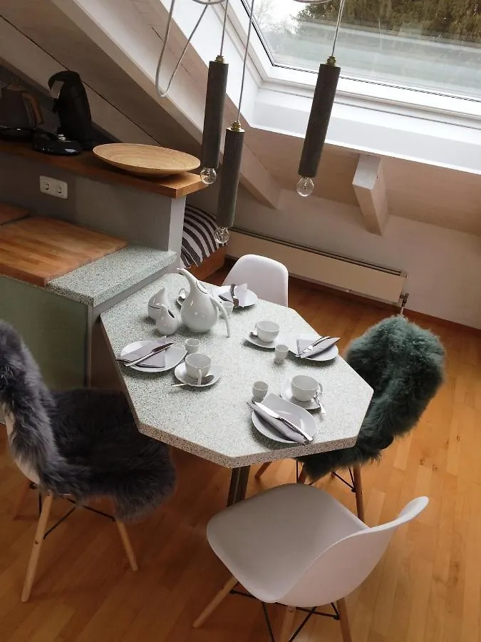Chiemgau-Loft Zwischen Seenzauber Und Gipfelglueck Riedering Apartment